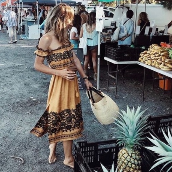 Spell & the Gypsy Collective Venus Off-Shoulder Dress Size XS - Picture 5 of 11